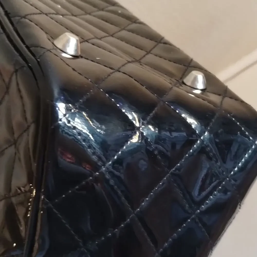 Caboodle Black PU Quilted Patent Puffer Makeup Storage Vacation Bag Satchel